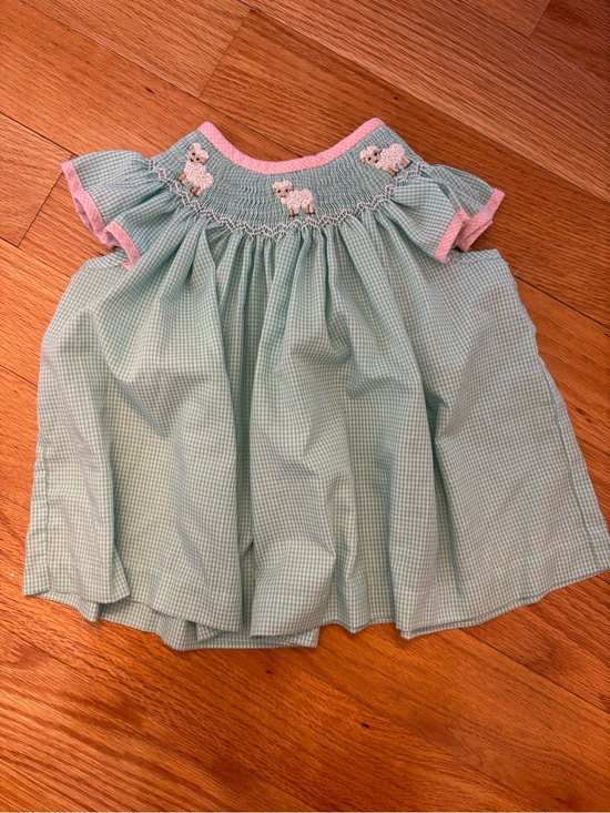Southern Smocked Co Other - Southern Smocked Company Dress with sheep smocked